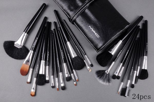 SUPER OFERTA!!! Kit 24 Pincéis MAC